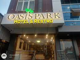 Oasis Park Hotel